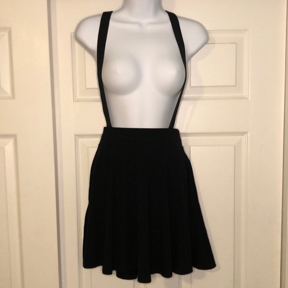 Hot Topic, black jersey circle skirt w/adjustable suspenders - junior size SM - Picture 6 of 16